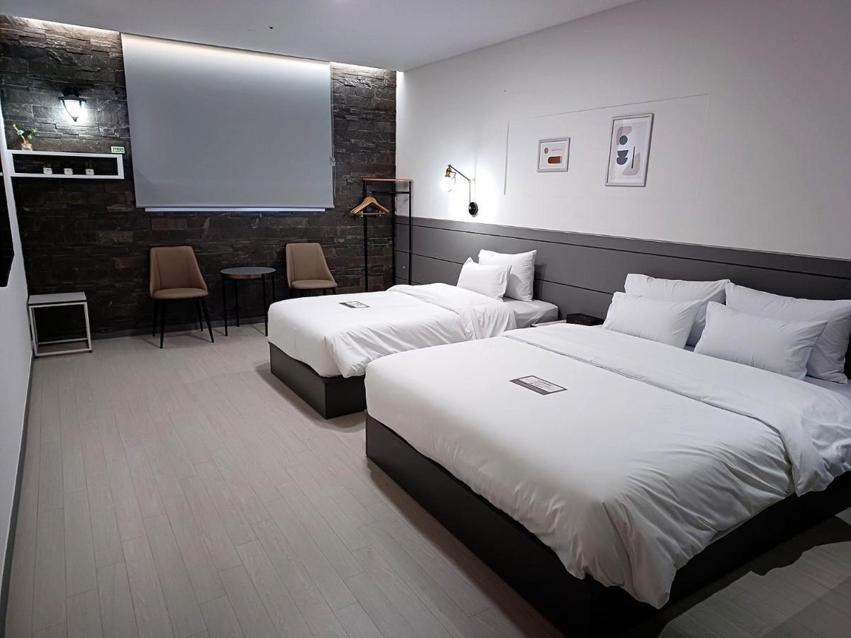 Hi& Hotel Pyeongtaek Bagian luar foto